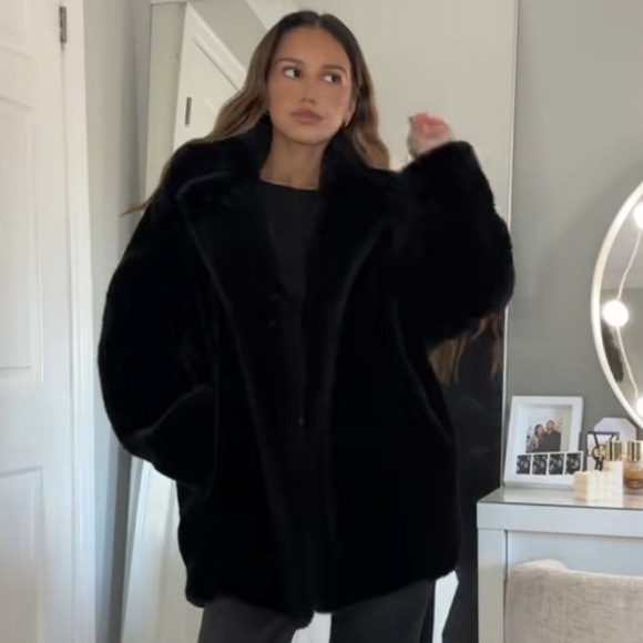 Zara FAUX FUR COAT BLACK Size XS S M - Picture 4 of 16